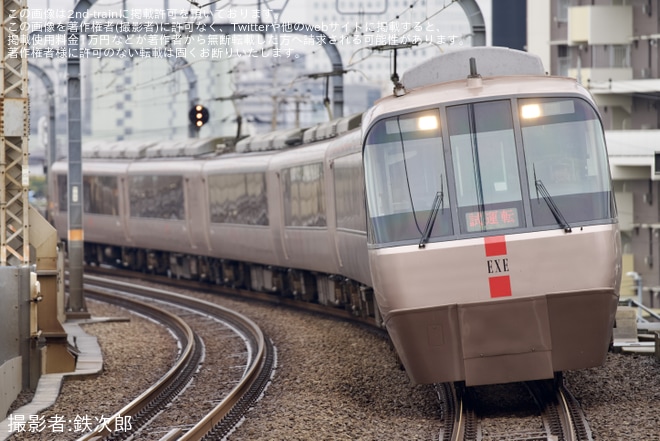【小田急】30000形30257F(30257×6) 車輪交換試運転を厚木駅で撮影した写真