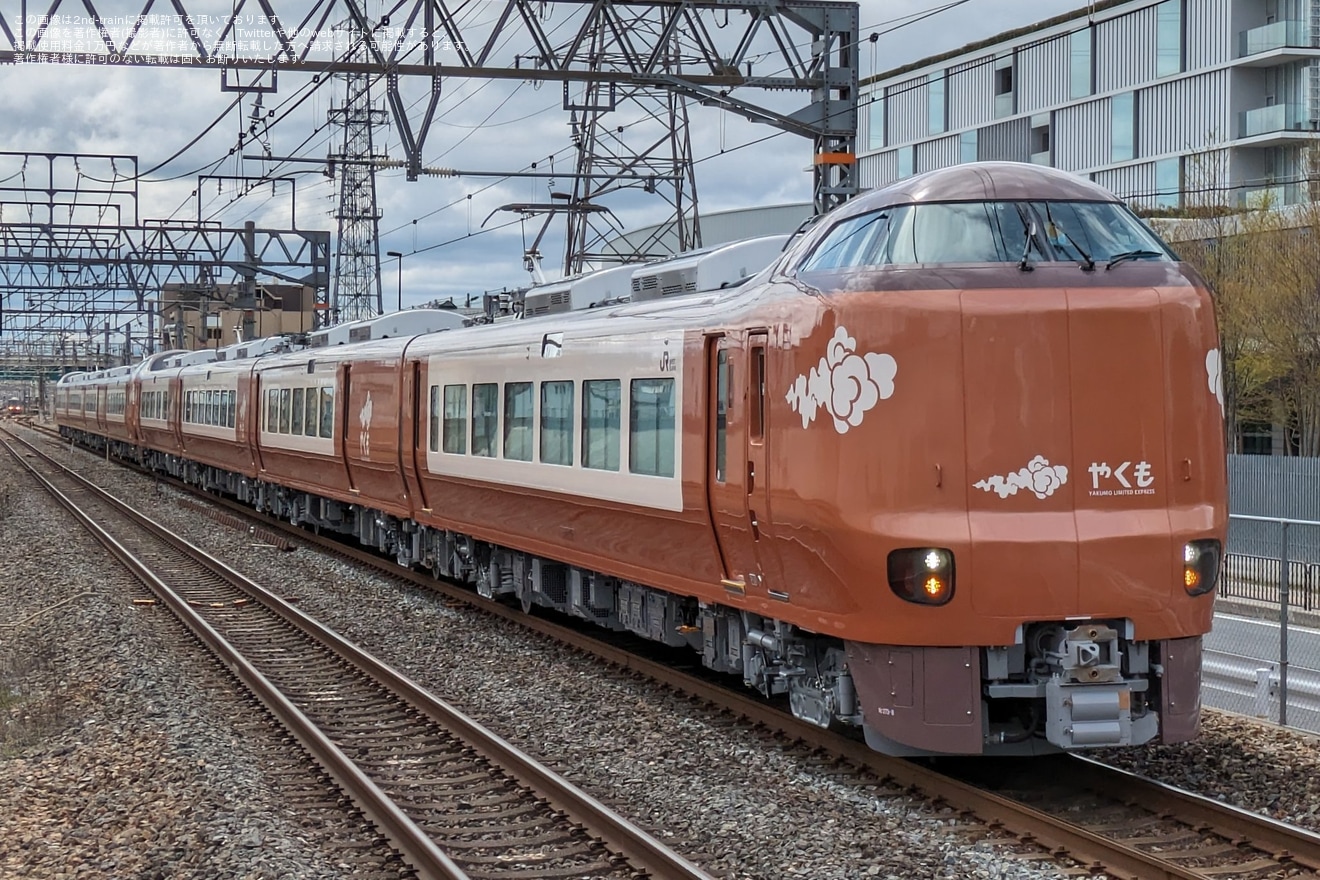 【JR西】273系Y07編成+Y08編成近畿車輛出場試運転の拡大写真