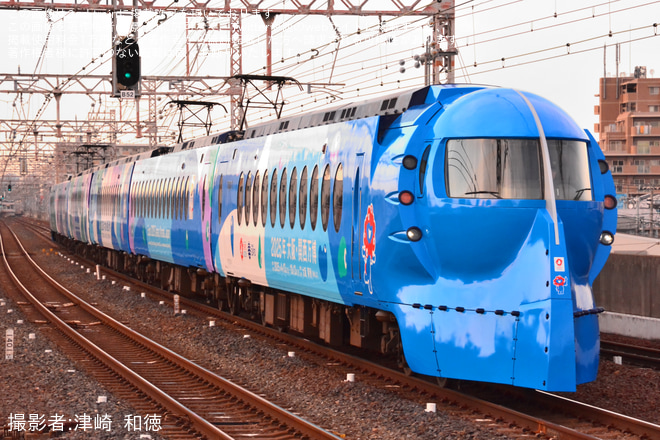 【南海】ラピート「大阪・関西万博」ラッピング開始を粉浜駅で撮影した写真