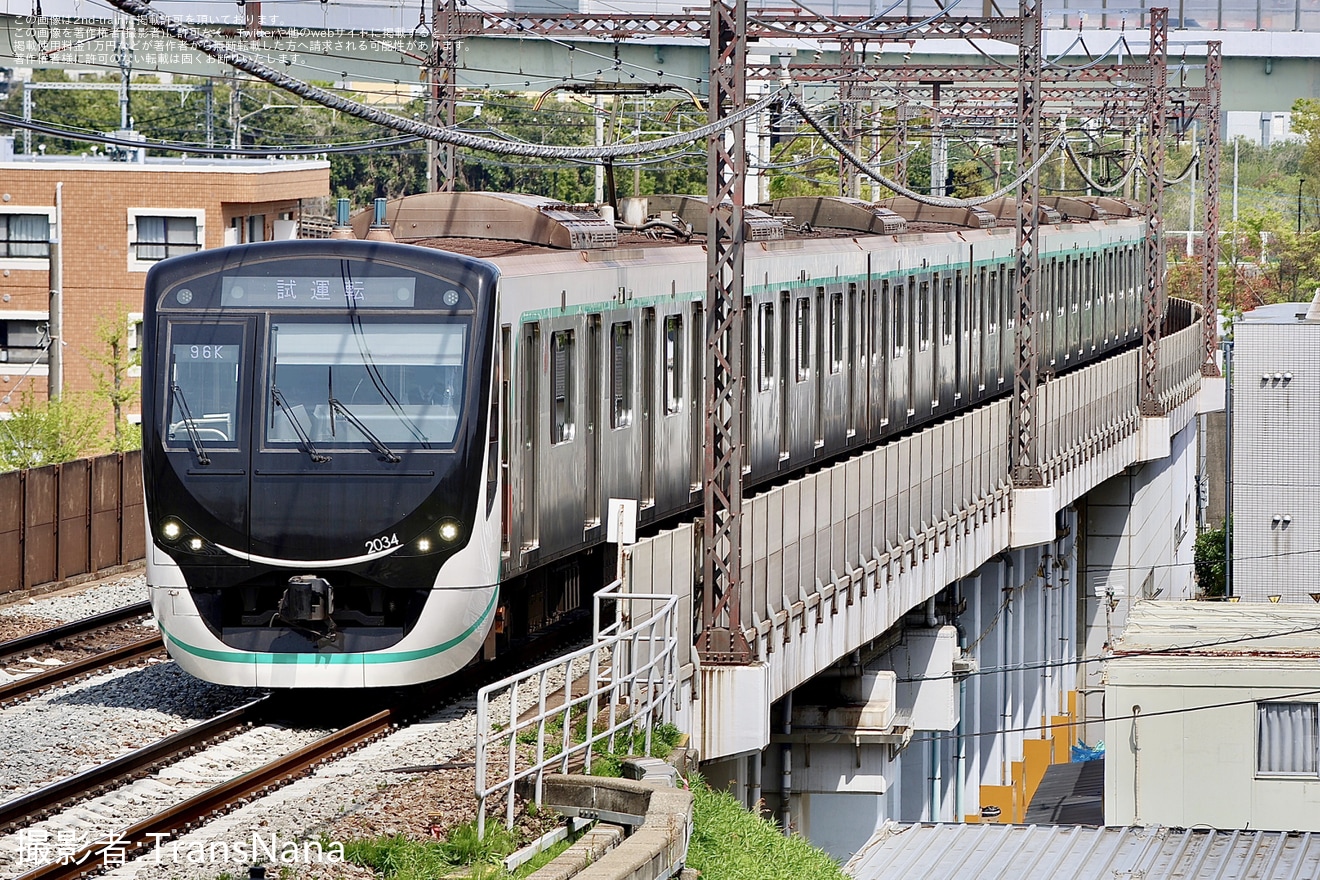 【東急】2020系2134F長津田車両工場出場試運転の拡大写真