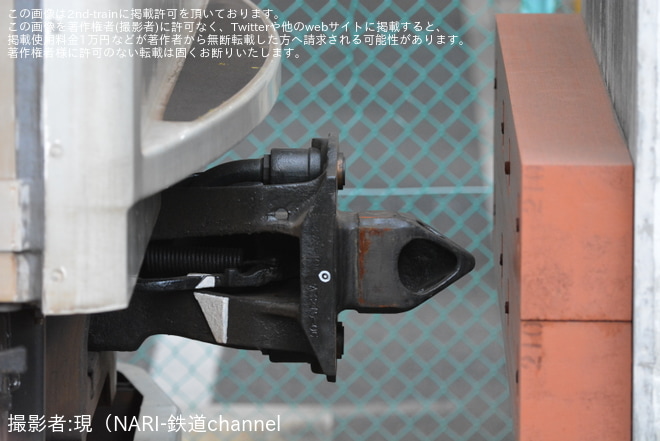【JR東】205系T15編成、E233系N31編成が縦列で留置を鎌倉車両センター中原支所で撮影した写真