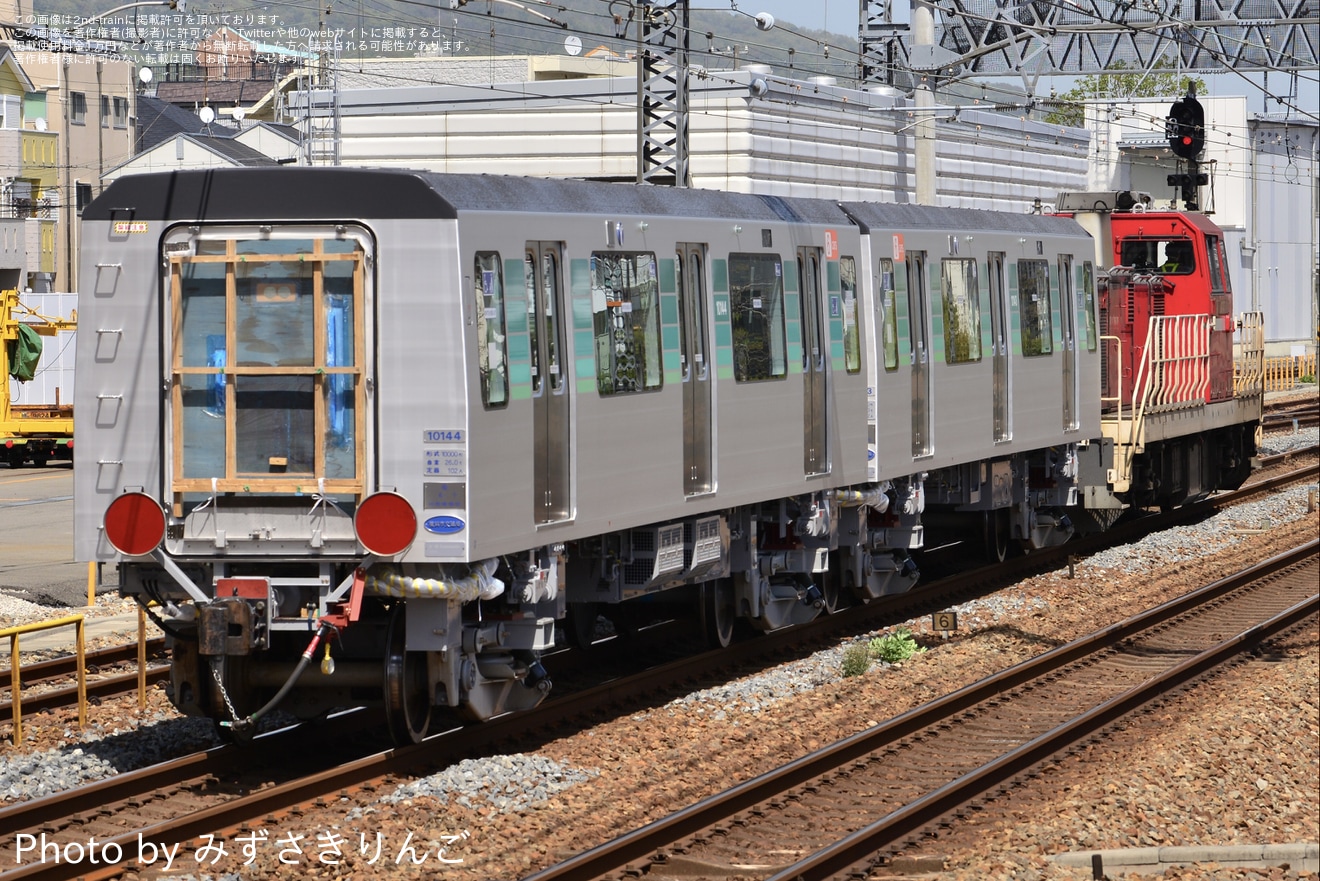 2nd-train 【横市交】10000形(10141F) 中間車増結用2両出場甲種輸送の 