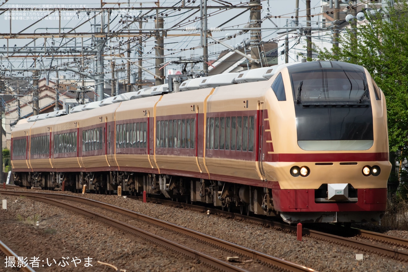 【JR東】「絶景ネモフィラ君津号」を運行の拡大写真