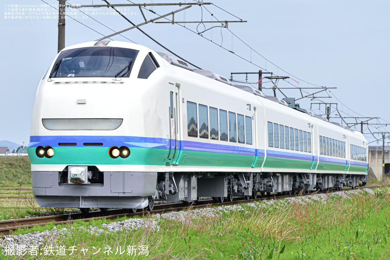 【JR東】E653系H202編成「上沼垂色」が「しらゆき」運用への拡大写真
