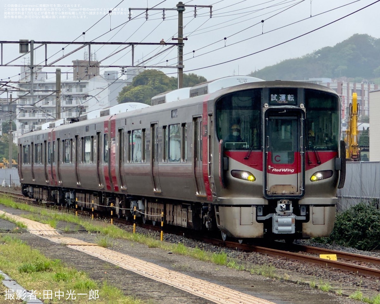 【JR西】227系A65編成下関総合車両所本所構内試運転の拡大写真