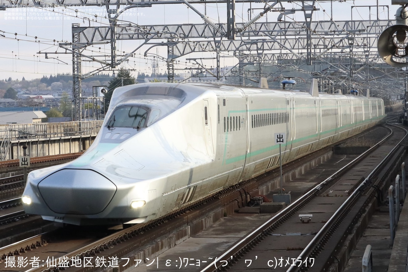 【JR東】E956形S13編成「ALFA-X」が試運転の拡大写真