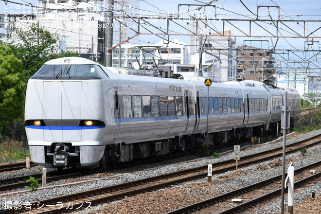 【JR西】683系V31+V35編成 臨時回送を東淀川駅で撮影した写真