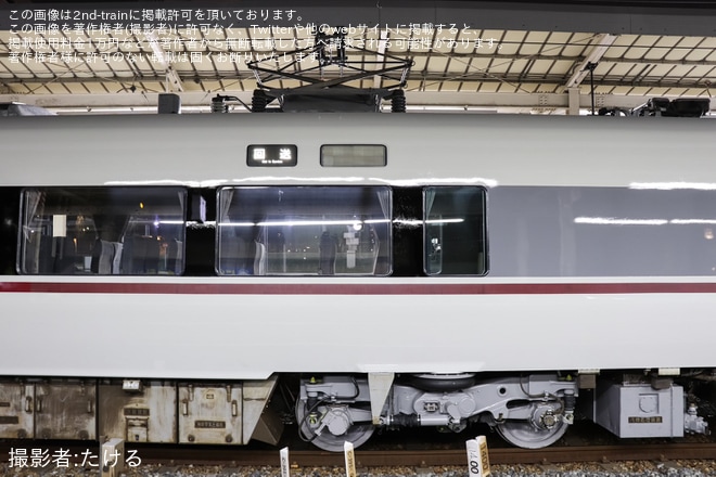 【JR西】289系FH302編成吹田総合車両所本所出場回送を不明で撮影した写真