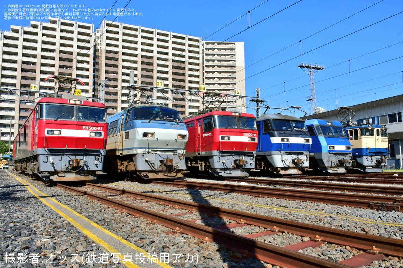 【JR貨】隅田川機関区「GW機関車博覧会撮影会」開催の拡大写真
