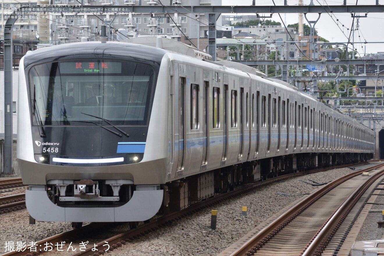 【小田急】5000形5058F(5058×10) 新重検明け試運転の拡大写真