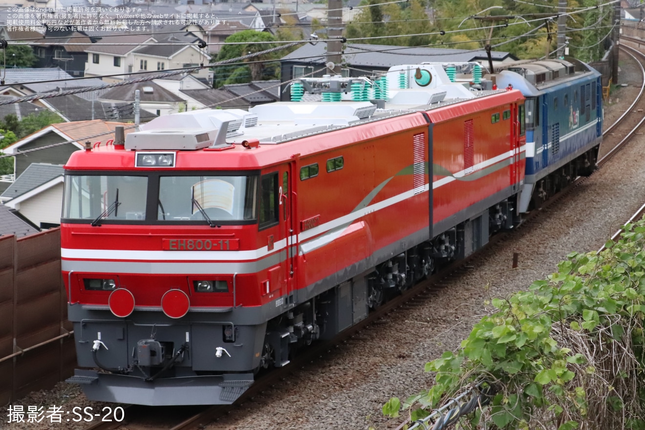 【JR貨】EH800-11大宮車両所出場の拡大写真