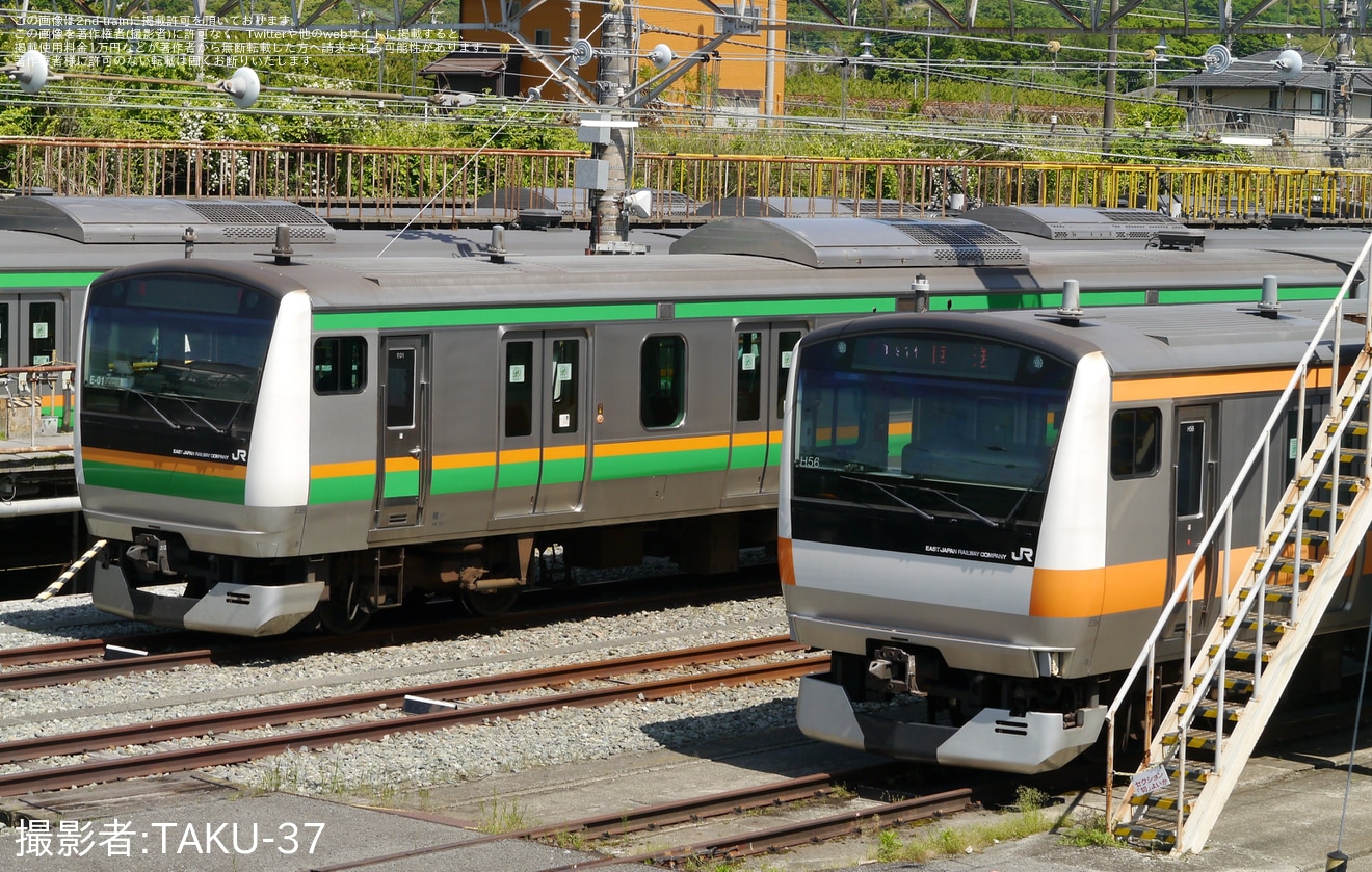 【JR東】E233系0番台グリーン車4両が国府津車両センターへ疎開の拡大写真