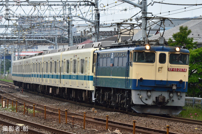【小田急】8000形8261F(8261×6)西武鉄道譲渡甲種輸送を大船～藤沢間で撮影した写真