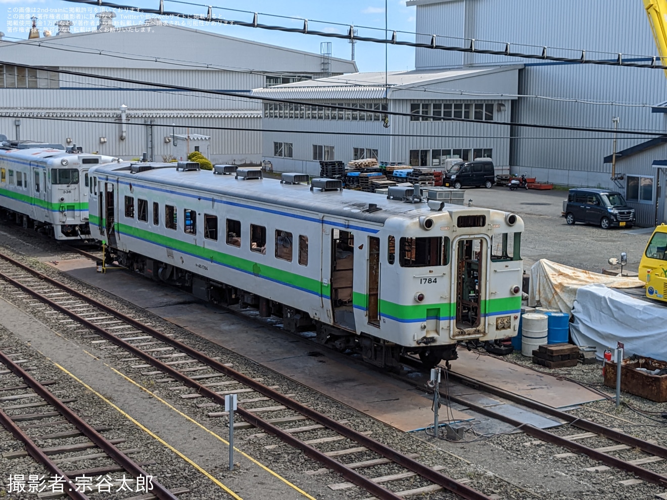 【JR北】キハ40-1784が釧路運輸車両所にて解体中の拡大写真