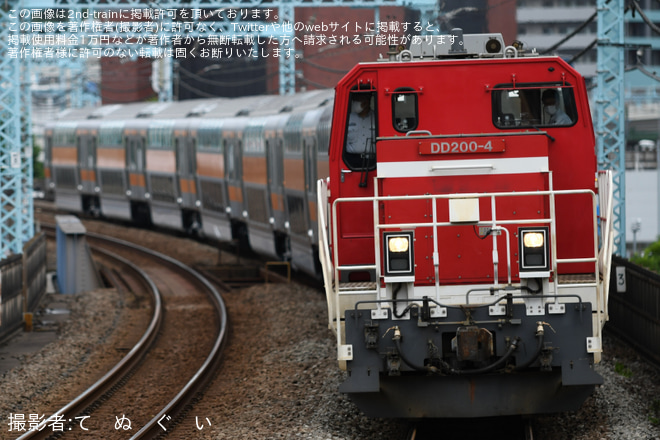 【JR東】サロE233-33〜36、サロE232-33~36がJ-TREC横浜事業所より甲種輸送を関内駅で撮影した写真