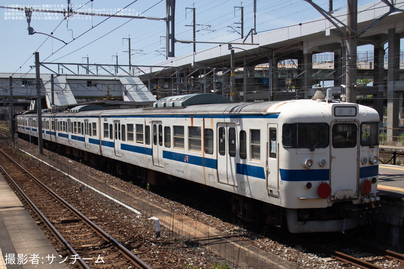 【JR九】415系Fo118編成が小倉総合車両センターへ廃車回送の拡大写真