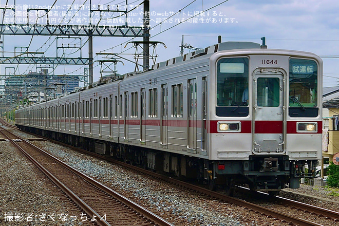 【東武】10030型11644F+11448F 車掌養成現車訓練を不明で撮影した写真