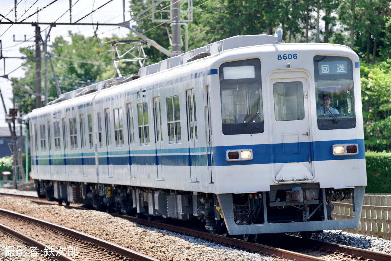 【東武】8000系8506F 廃車回送の拡大写真