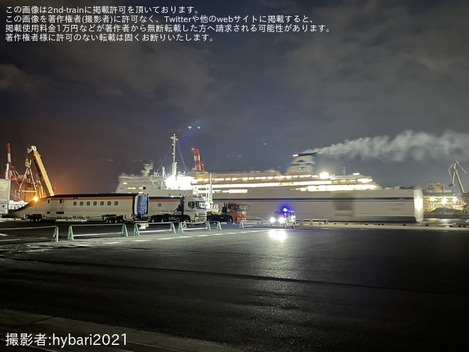 【JR東】E8系G6編成が仙台港から陸送を不明で撮影した写真