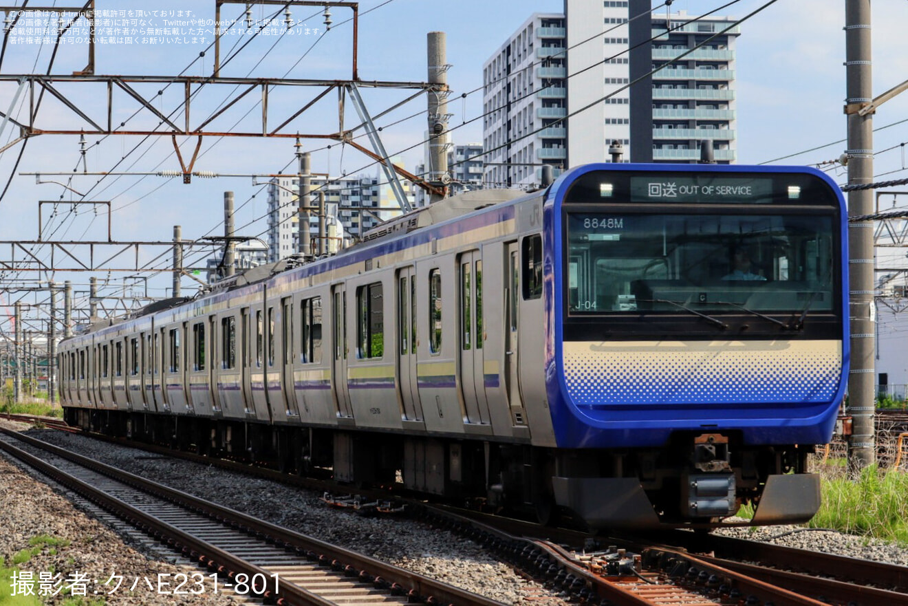 【JR東】E235系クラJ-04編成 東京総合車両センターへ疎開回送の拡大写真