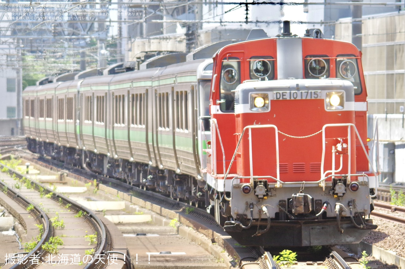 【JR北】721系F-6編成+F-3018編成が苗穂へ(廃車の可能性も）の拡大写真