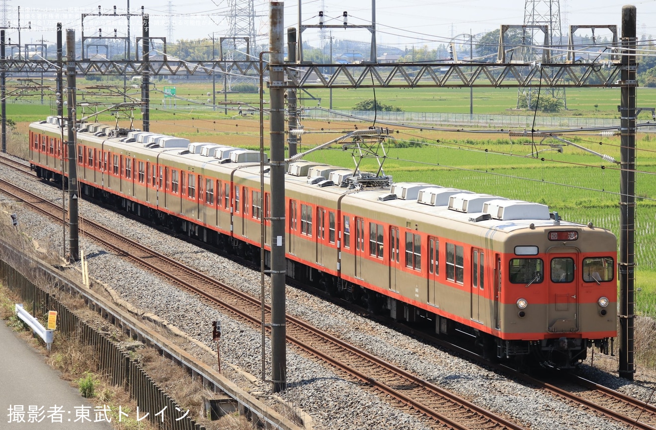【東武】「東武鉄道をほぼ1日満喫する旅」ツアーに使用されるため送り込み回送の拡大写真