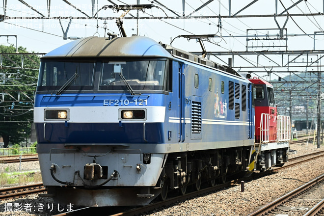 【JR貨】HD300-17大宮車両所入場回送を府中本町駅で撮影した写真