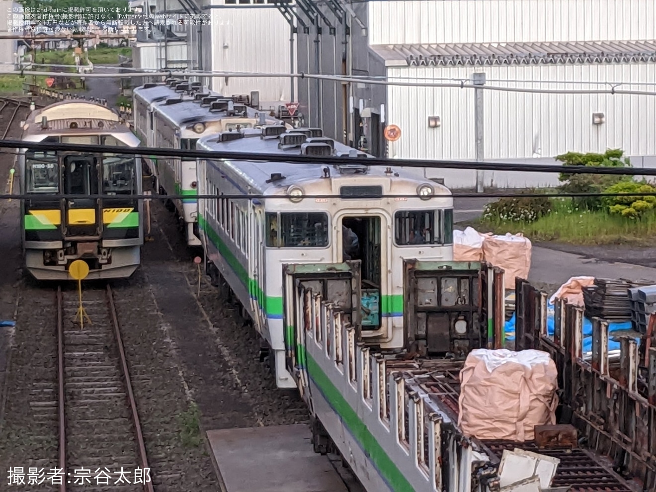 【JR北】キハ40-1787が釧路運輸車両所にて解体中の拡大写真