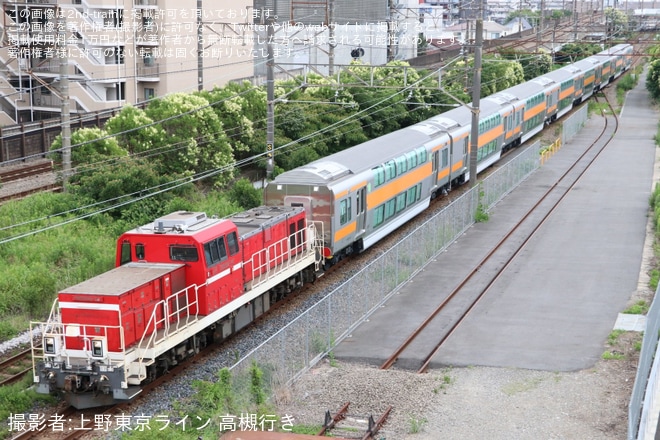 【JR東】サロE233-37〜40、サロE232-37~40がJ-TREC横浜事業所より甲種輸送を不明で撮影した写真
