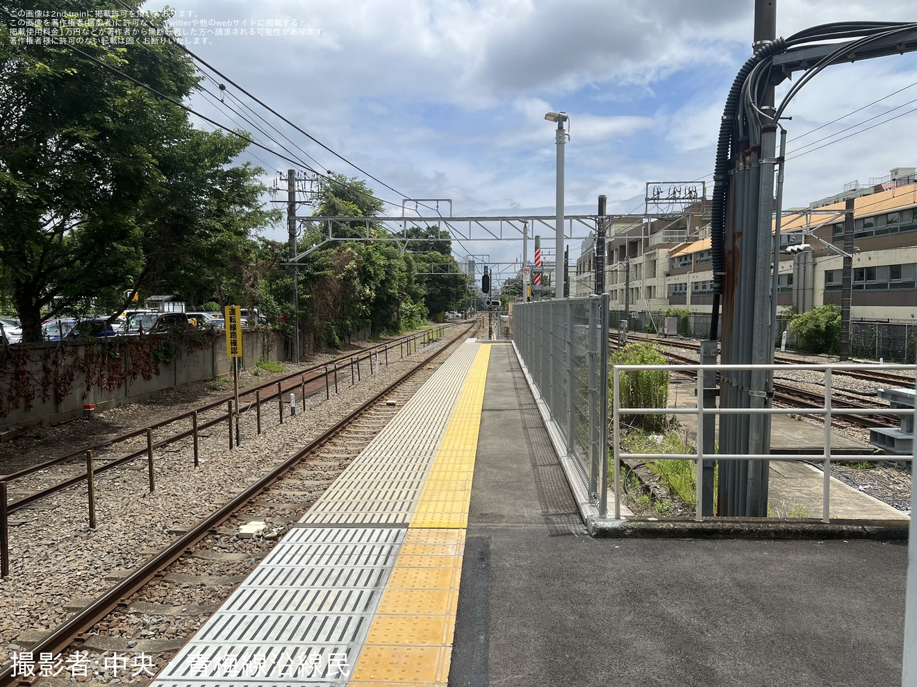 【JR東】西立川駅ホーム延伸部分が解放の拡大写真