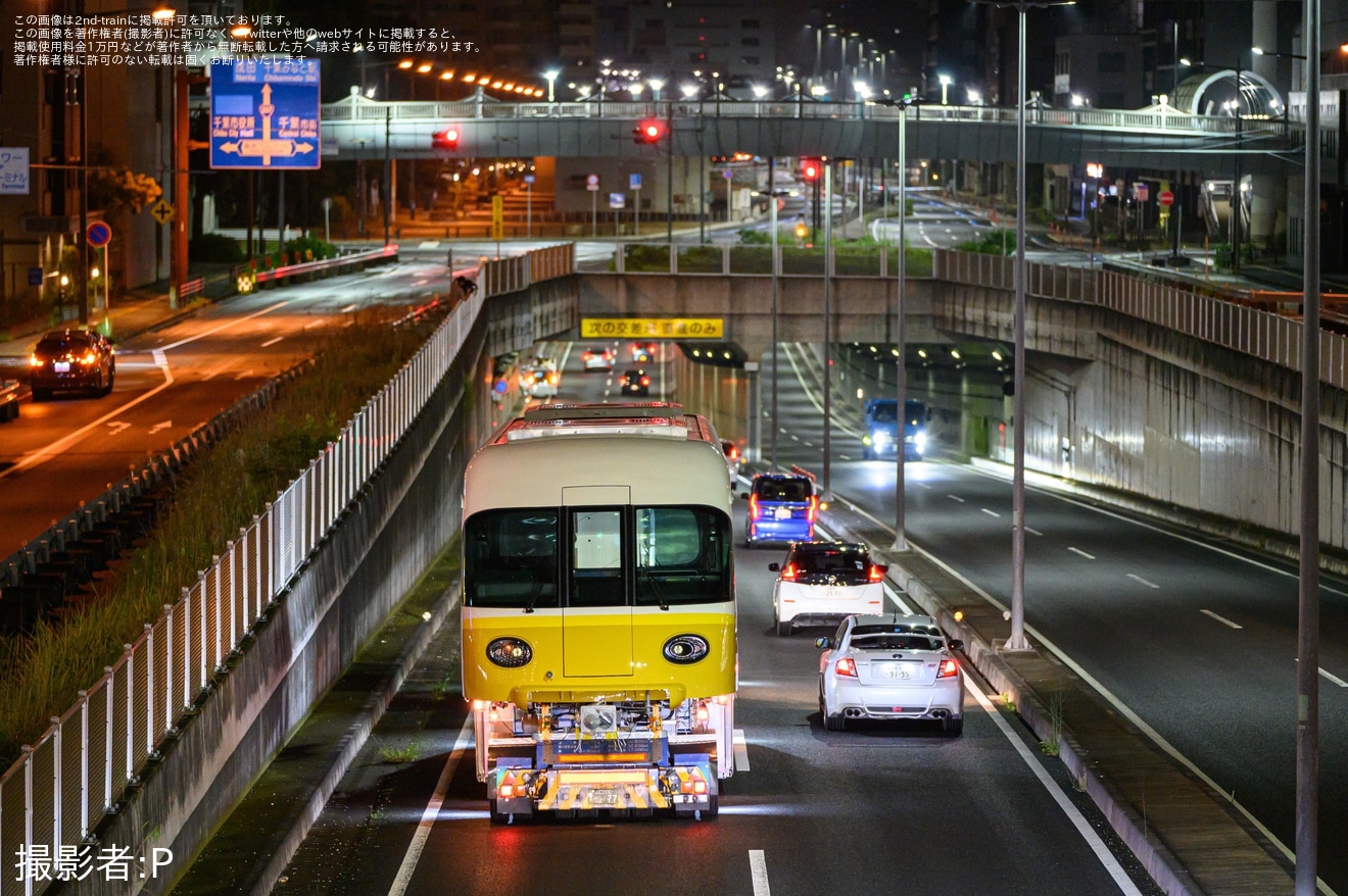 【舞浜リ】リゾートライナー (Type C)第101編成宗吾参道車両基地から陸送の拡大写真