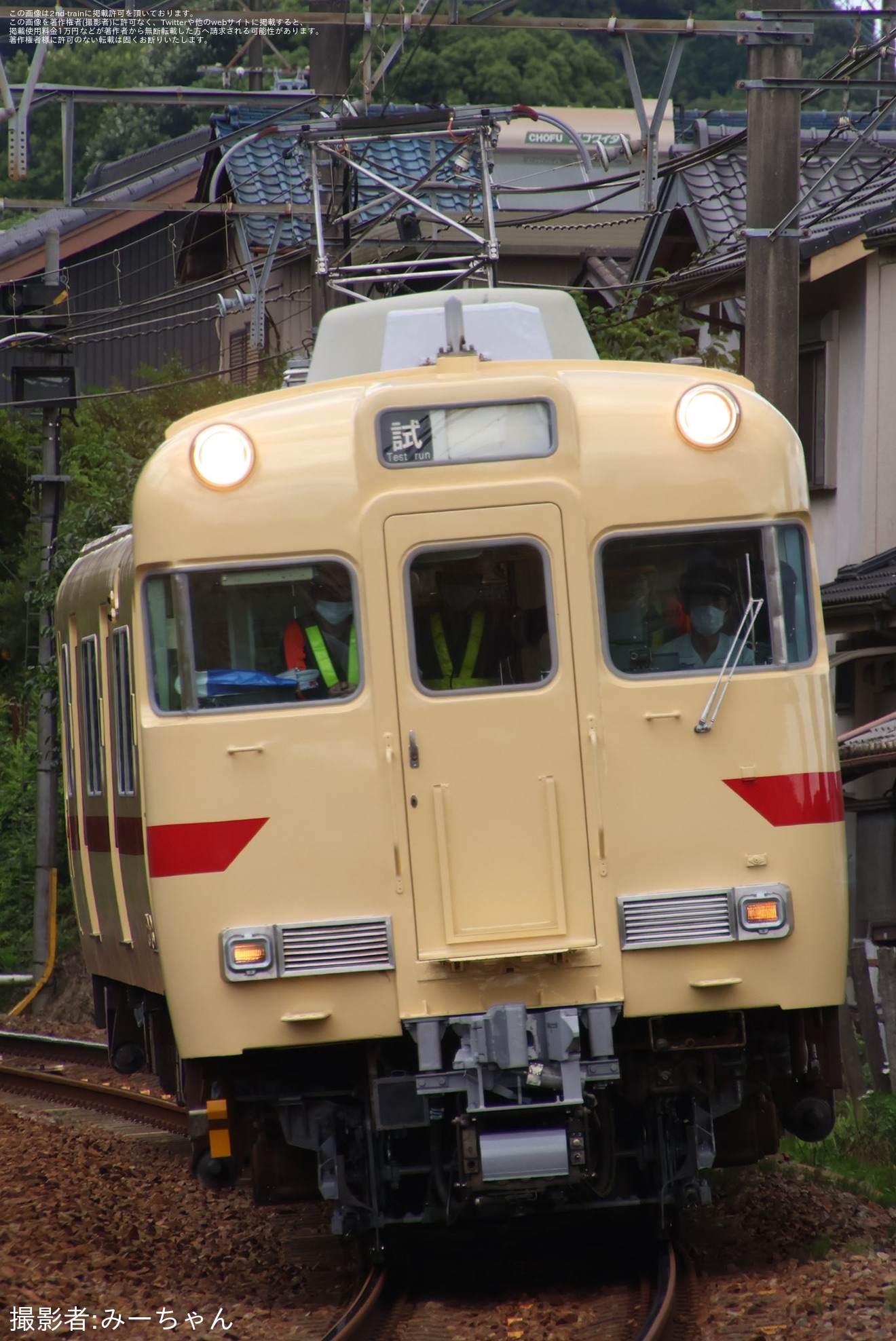 【名鉄】6000系6013F「5500系ストロークリーム復刻塗装」舞木検査場出場試運転 の拡大写真