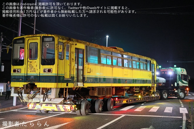 【いすみ】200型206号がホテル三日月へ譲渡のため陸送