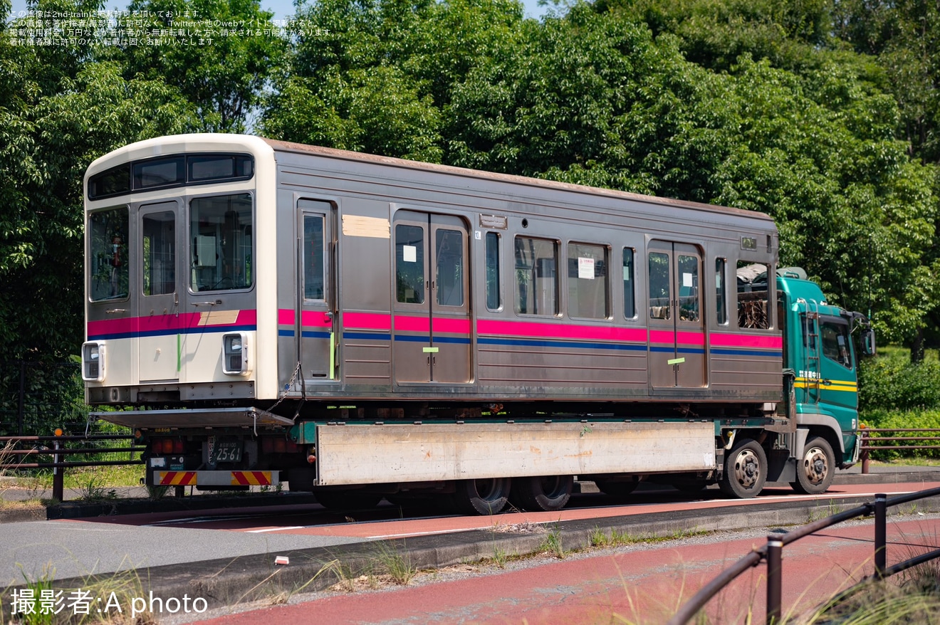 【京王】7000系7804Fが廃車・解体のため陸送の拡大写真