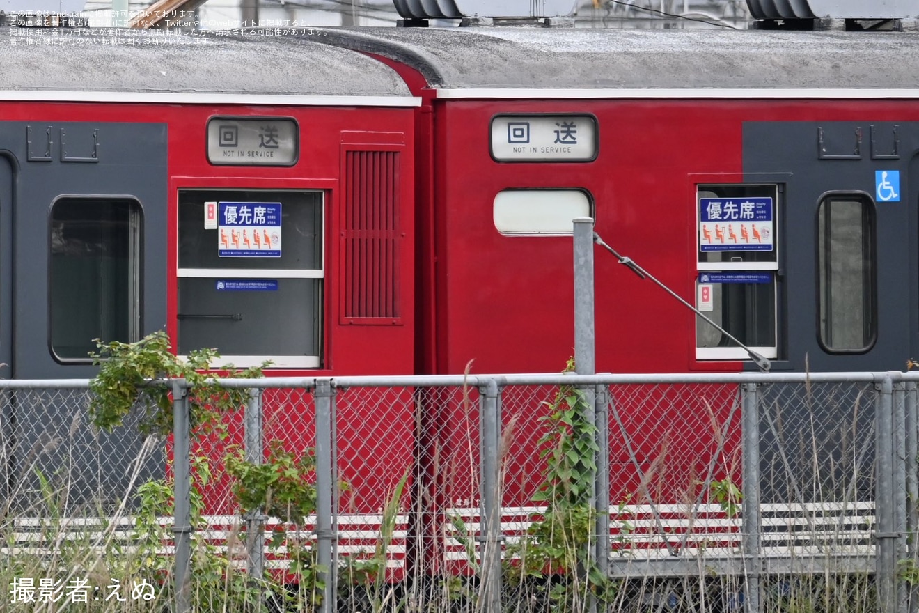 【しな鉄】115系S14編成が長野総合車両センターの解体線への拡大写真