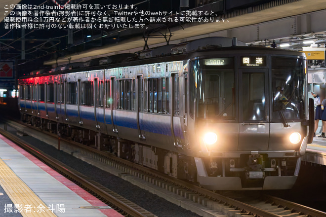 【JR西】223系HE414編成吹田総合車両所本所入場回送を東岸和田駅で撮影した写真