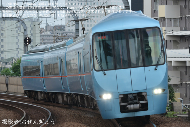 【小田急】60000形60052F(60052×4)車輪交換試運転を厚木駅で撮影した写真