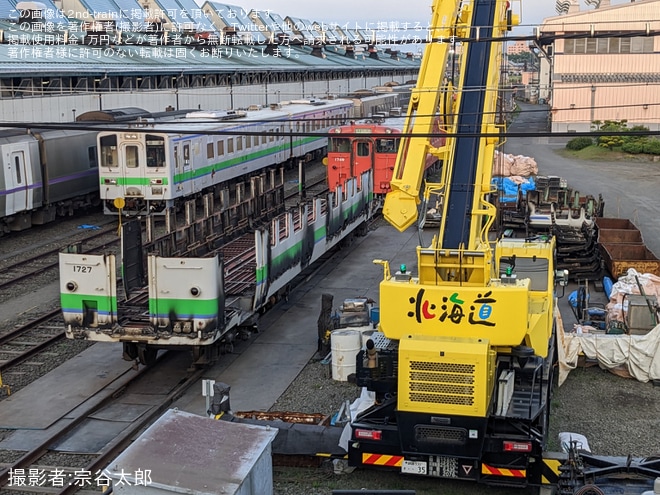 【JR北】キハ40-1727が釧路運輸車両所で解体作業中