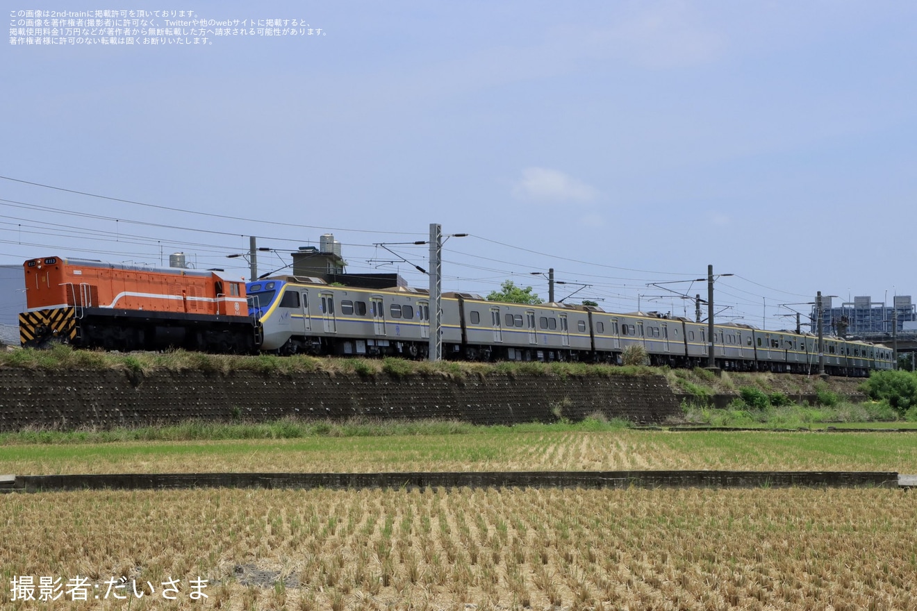 【台鐵】EMU800型EP857-858台湾車輌での修理を終えて出場に伴う輸送の拡大写真
