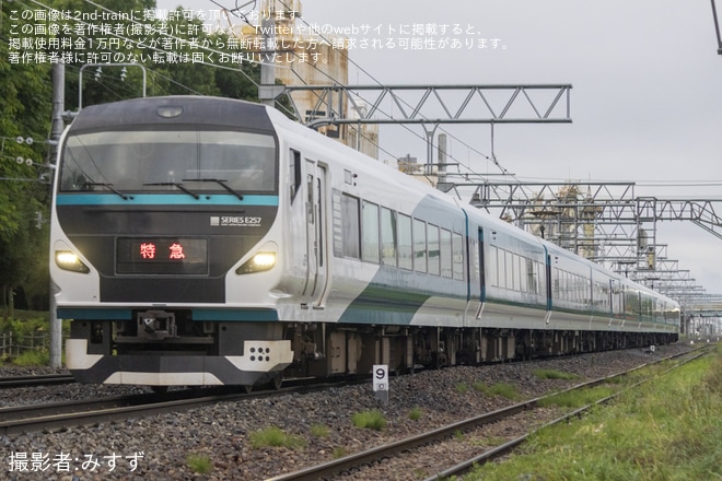 【JR東】夜行特急列車「アルプス」が運行を不明で撮影した写真