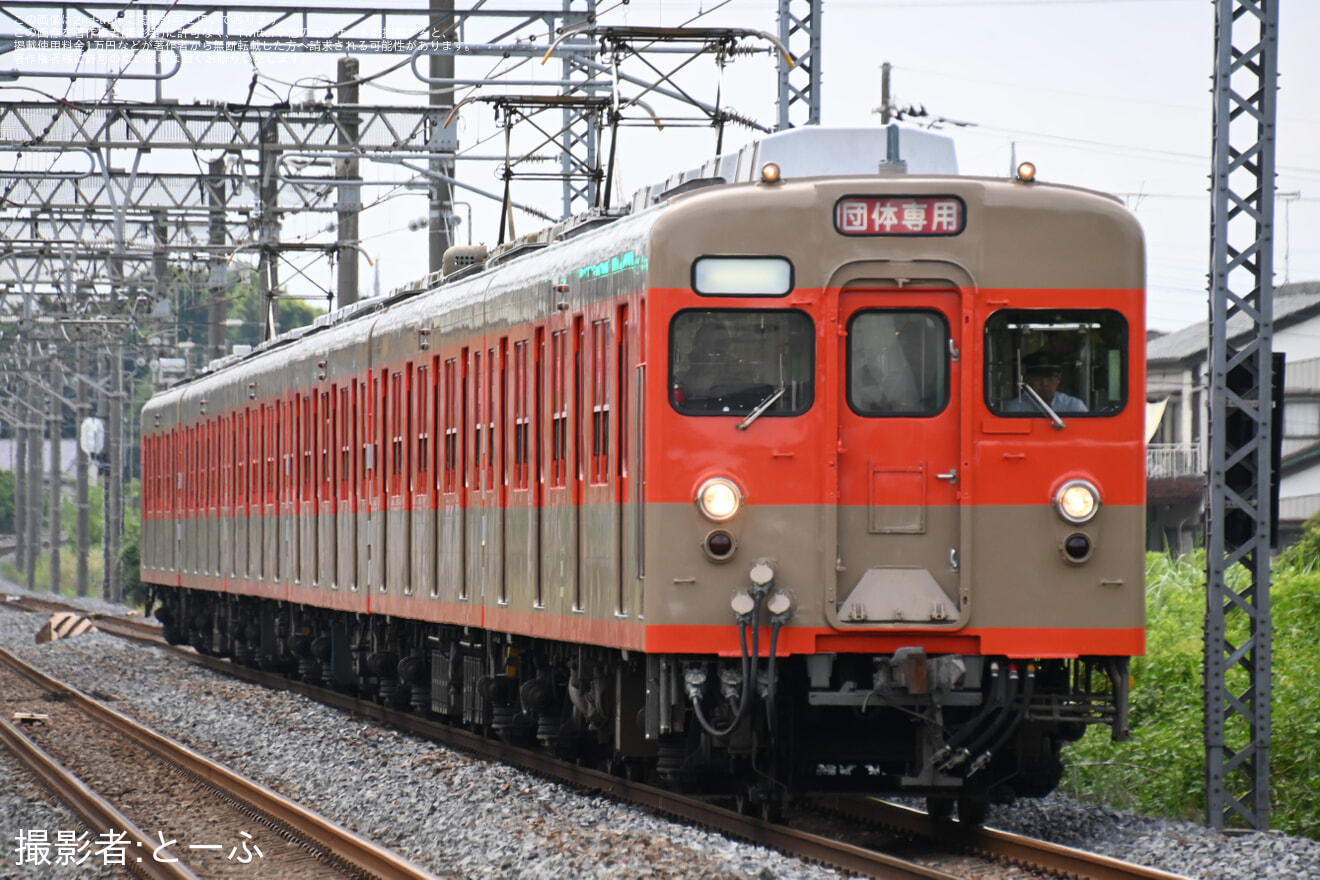 【東武】8000系8111F使用 「懐かしの林間学校列車」の拡大写真