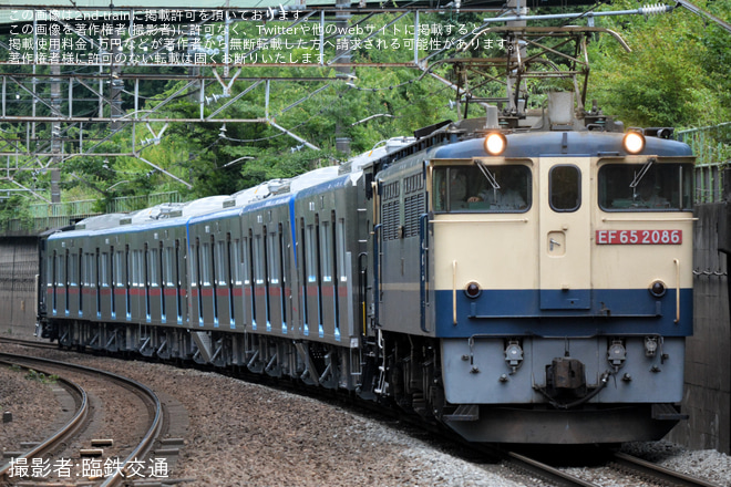 【京成】新型車両3200形6両出場甲種輸送を北府中駅で撮影した写真