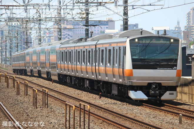 【JR東】E233系グリーン車4両(サロE233/E232-39,40 幕張車両センターへ疎開を本八幡駅で撮影した写真