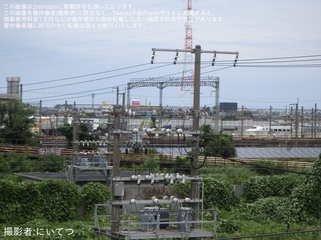 【JR東】E2系J68編成が新潟新幹線車両センター解体線で残り1両にを新潟新幹線車両センター付近で撮影した写真