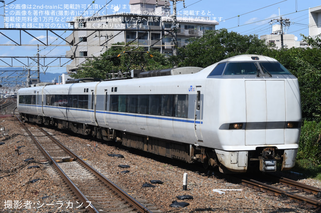 【JR西】681系V12編成 廃車回送を茨木駅で撮影した写真