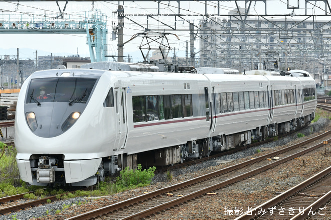 【JR西】289系FG403編成吹田総合車両所本所出場試運転を岸辺駅で撮影した写真