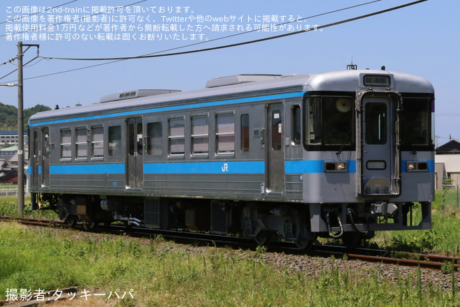 【JR四】1000形気動車1015号車が検査を終えて多度津工場出場