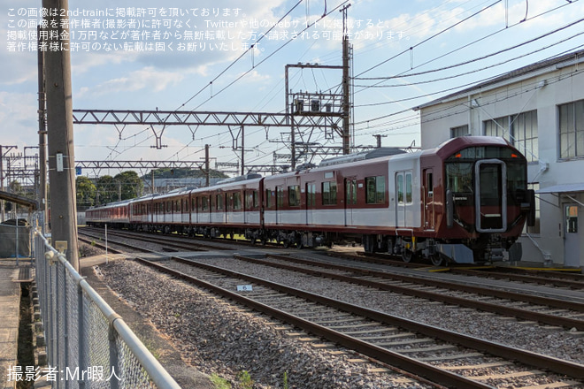 を西大寺検車区東側道路で撮影した写真