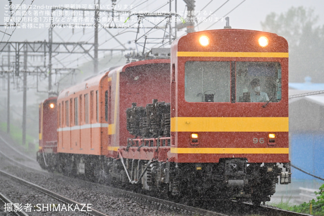 【養老】600系D06(506F) 塩浜検修車庫出場回送を新正駅で撮影した写真