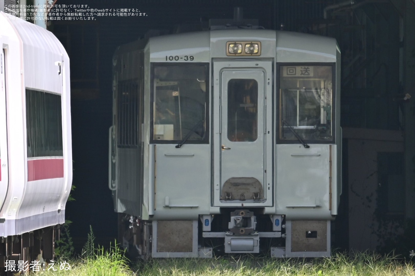 【JR東】キハ100-39がひたちなか海浜鉄道へ転用改造中の拡大写真